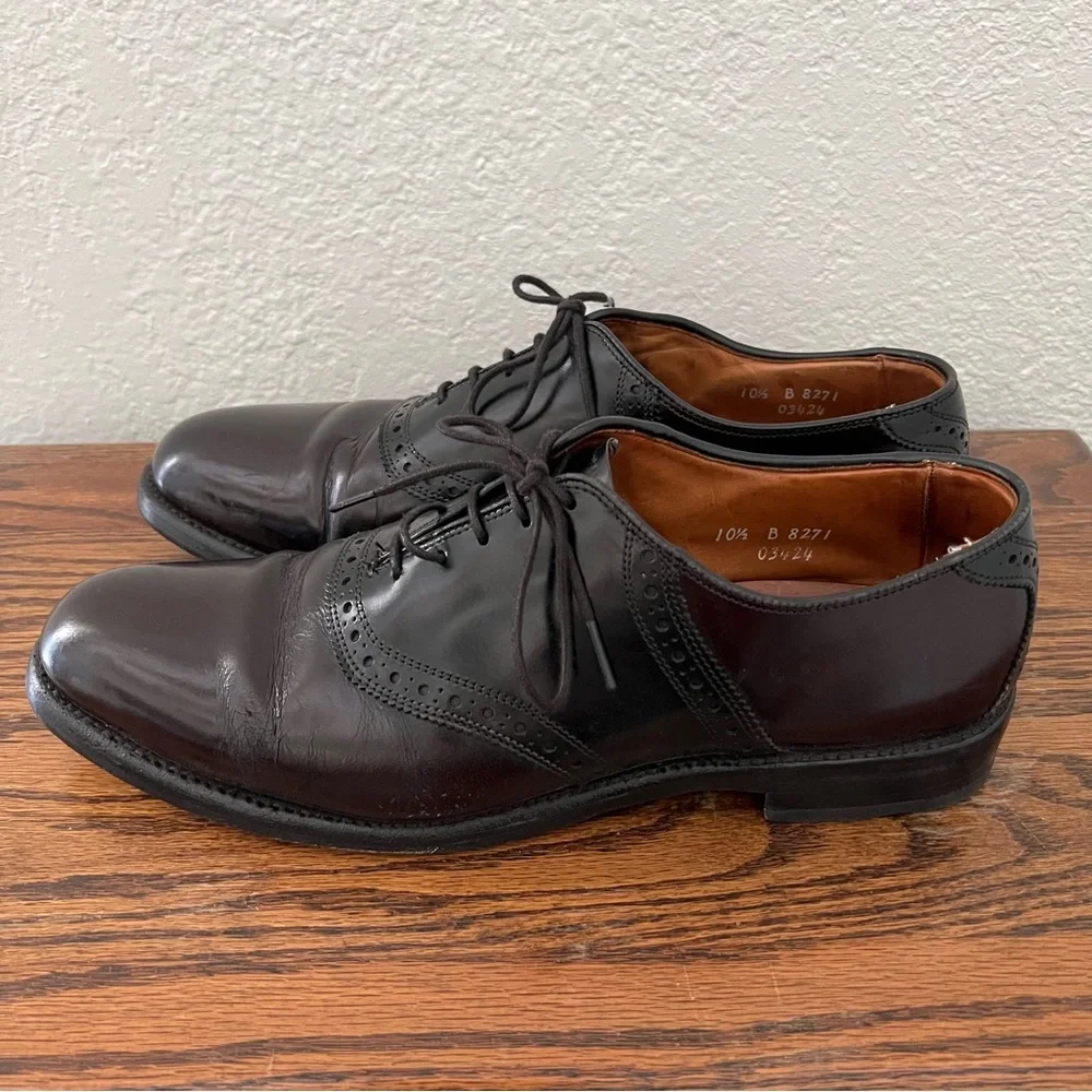 Allen Edmonds 8271 Burgundy Two Tone Shelton Saddle Oxford Size 10.5